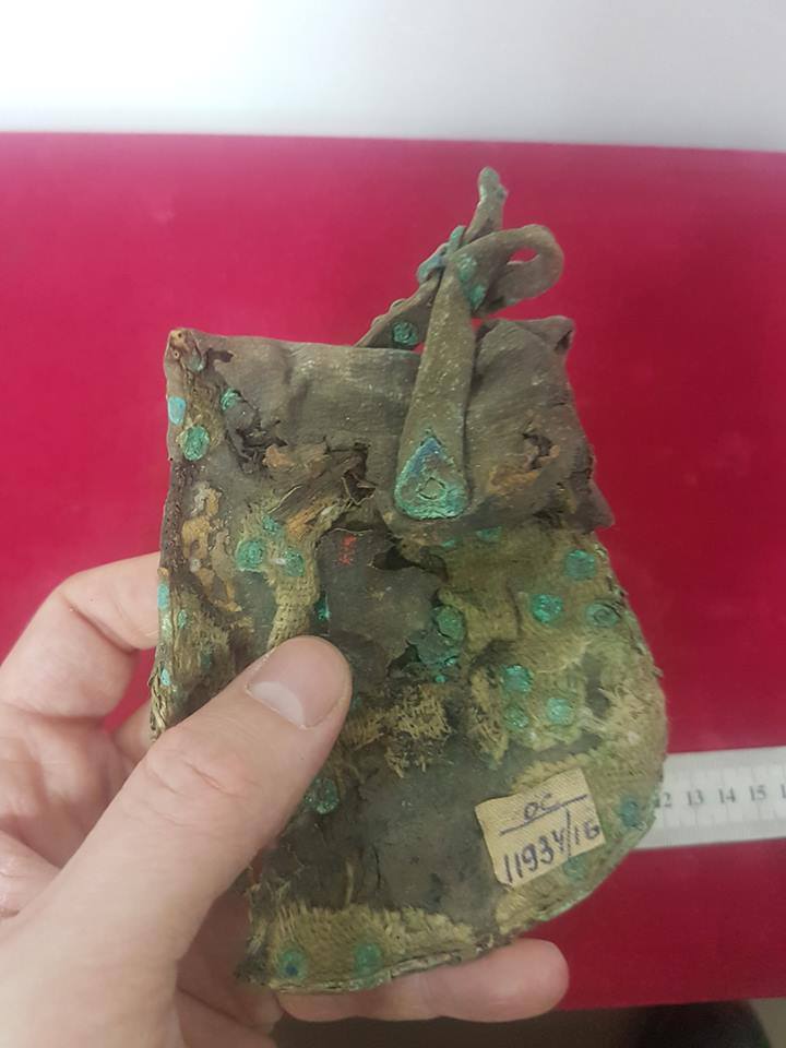  Martan-csui veretes tarsoly 