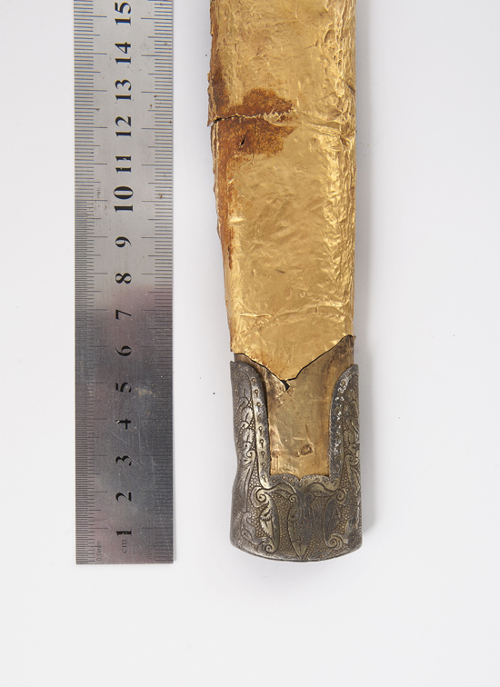 Sabre with gold fittings